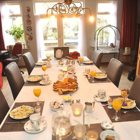 Bed and Breakfast Karnemelkhuys Энкхейзен Экстерьер фото