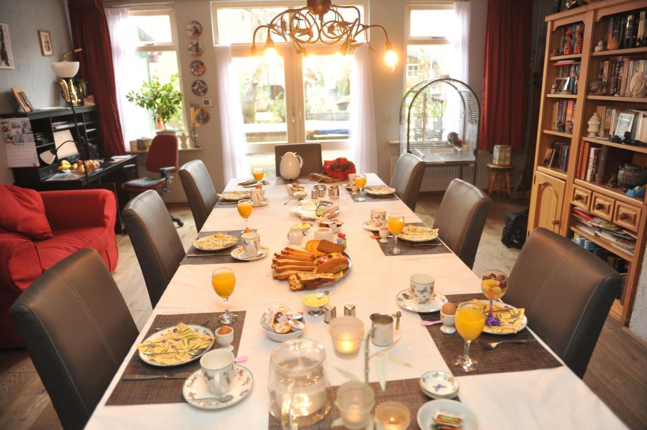 Bed and Breakfast Karnemelkhuys Энкхейзен Экстерьер фото
