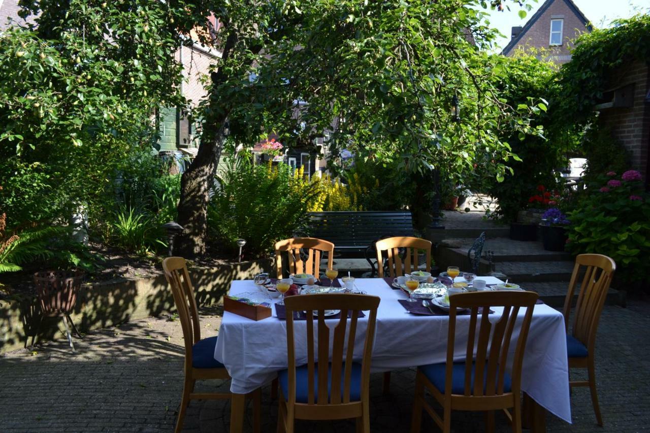 Bed and Breakfast Karnemelkhuys Энкхейзен Экстерьер фото