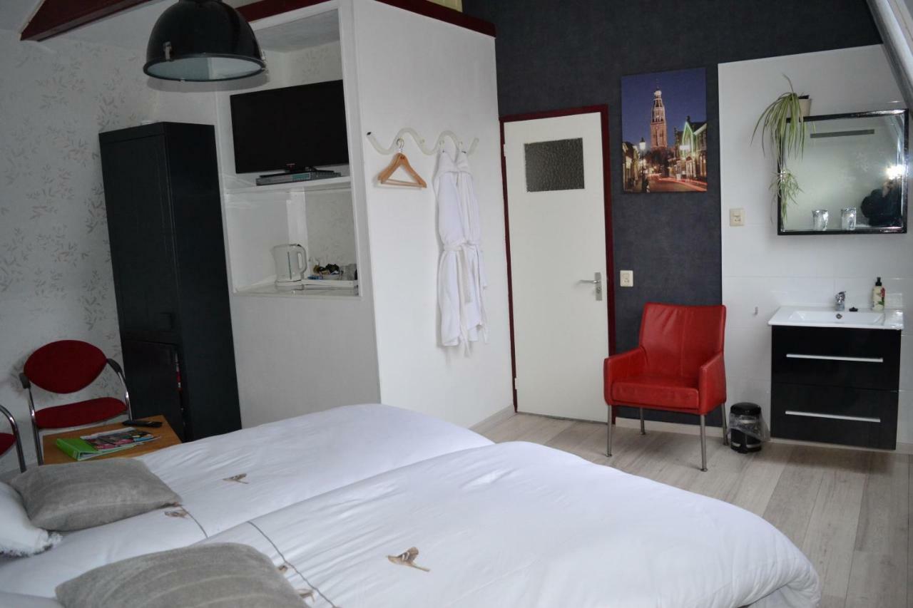 Bed and Breakfast Karnemelkhuys Энкхейзен Экстерьер фото