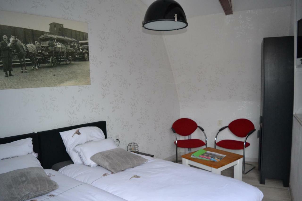 Bed and Breakfast Karnemelkhuys Энкхейзен Экстерьер фото