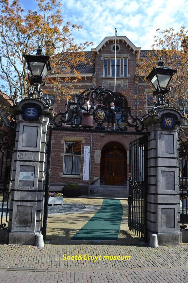 Bed and Breakfast Karnemelkhuys Энкхейзен Экстерьер фото